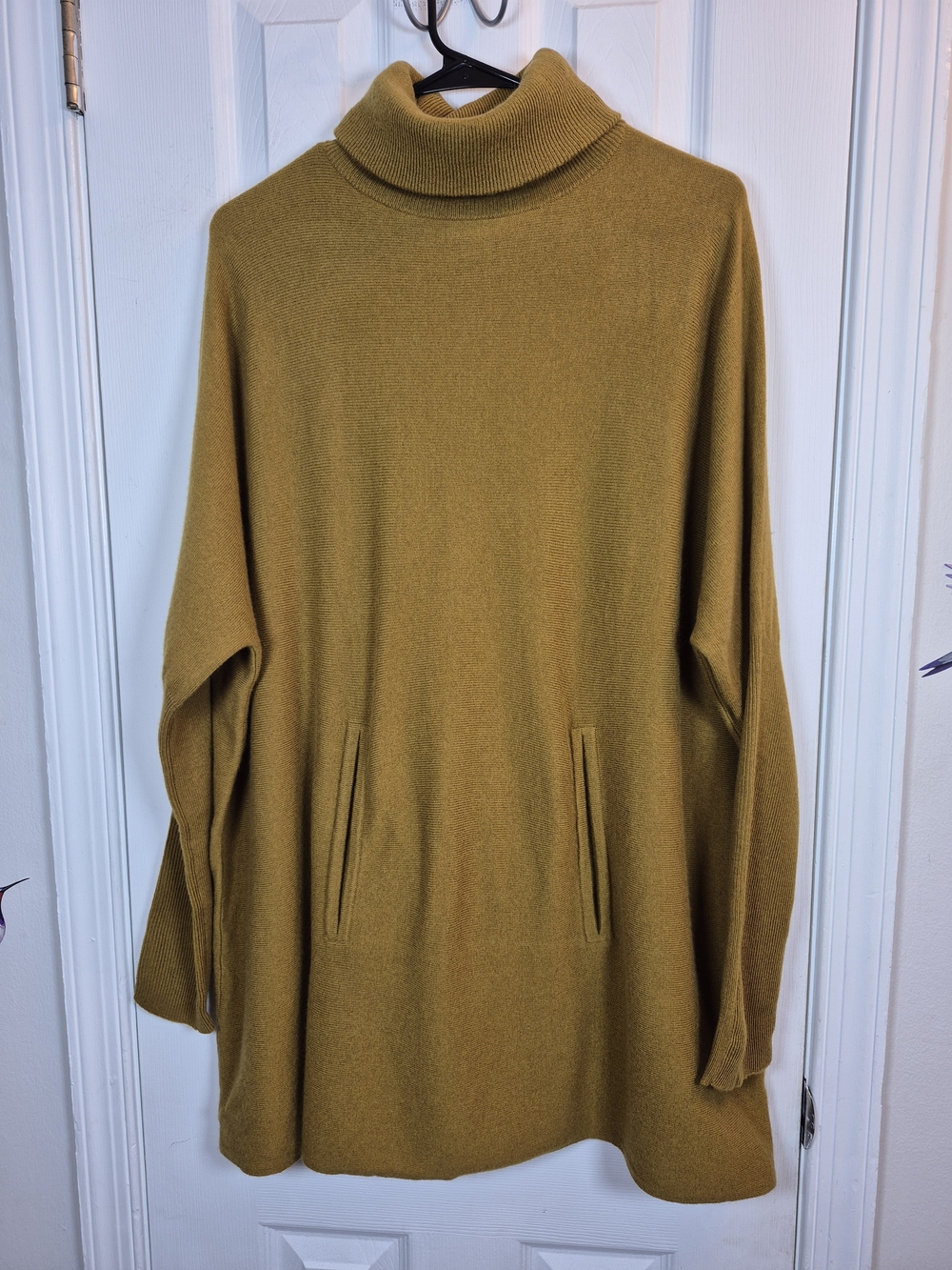 Garnet Hill Wool Cashmere Oversized Turtleneck Tunic Sweater Mustard Yellow M